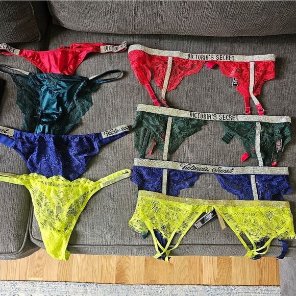 Victorias secret shine strap medium / large garter belt 4 pack 32 inches  Women
